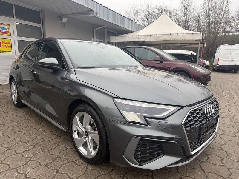 Gebraucht Audi A3 S-Line 150 PS (110 kW) 2022 Grau Limousine