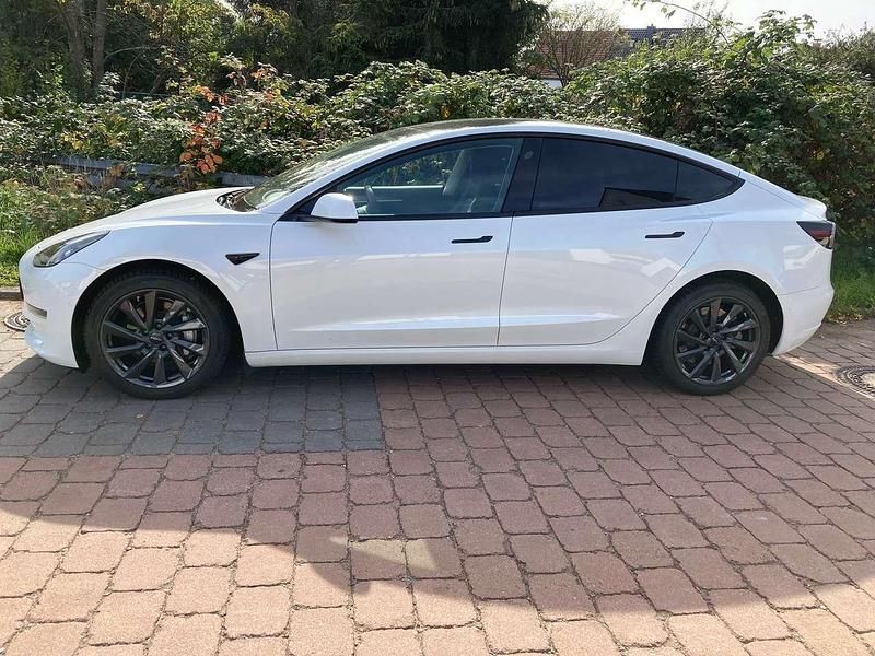 Gebraucht Tesla Model 3 366 kW (498 PS) 2021 Weiß Limousine