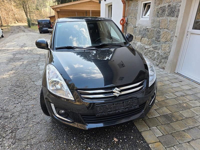 Second-hand Suzuki Swift 93 CP (68 kW) 2015 Negru Hatchback