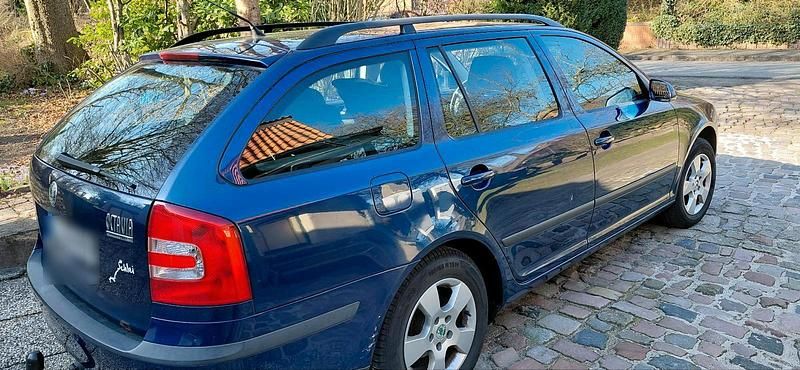 Gebraucht Skoda Octavia 102 PS (75 kW) 2008 Blau Kombi