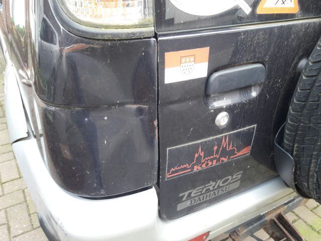 Gebraucht Daihatsu Terios 86 PS (63 kW) 2006 Schwarz metallic SUV