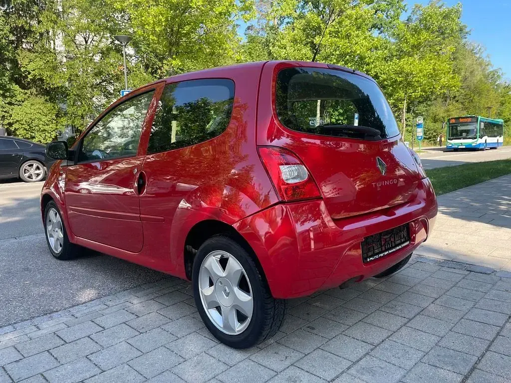 Gebraucht Renault Twingo 75 PS (55 kW) 2012 Rot Kleinwagen