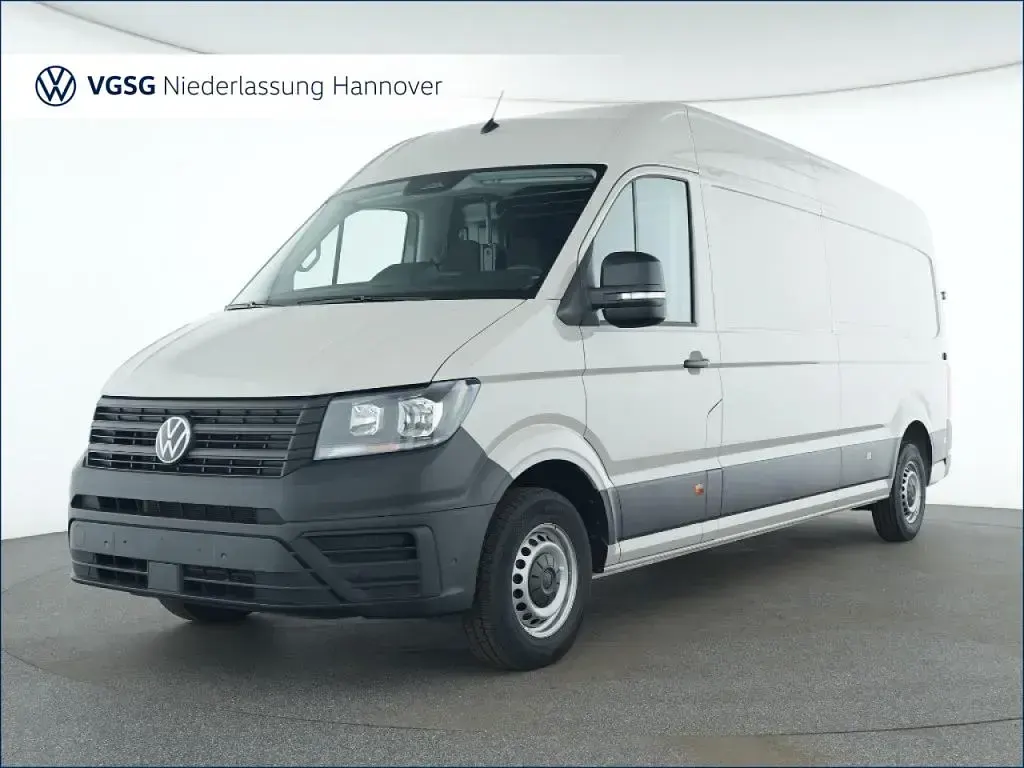Gebraucht VW Crafter 140 PS (102 kW) 2025 Ascotgrau Van