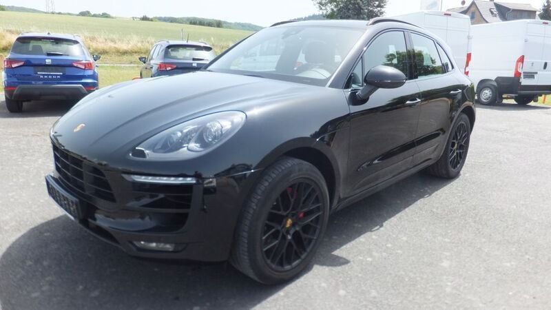 Schwarz Gebraucht 2017 Porsche Macan GTS SUV | 49.888 € (Superpreis) - Bild 1/4