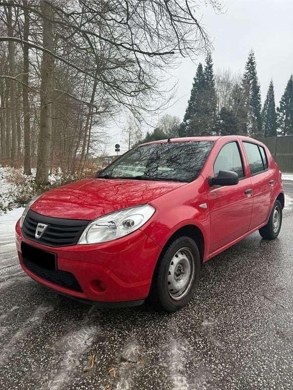 Gebraucht Dacia Sandero 75 PS (55 kW) 2009 Rot Kleinwagen