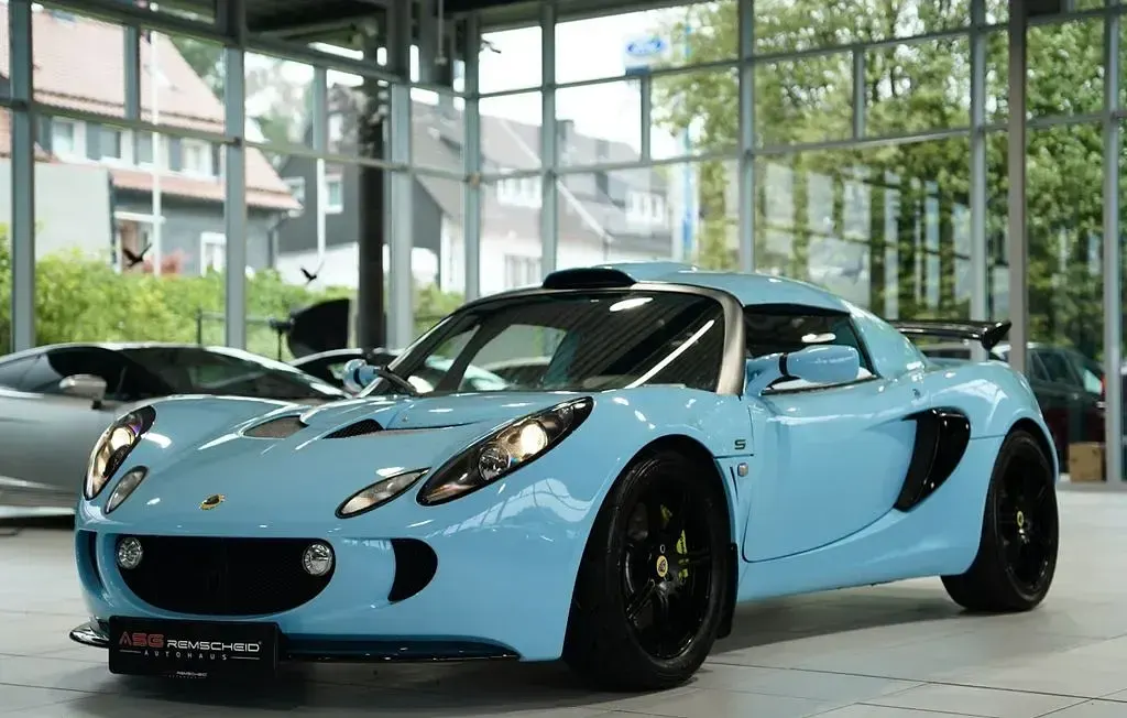 Używany Lotus Exige 244 KM (179 kW) 2008 Niebieski Coupe
