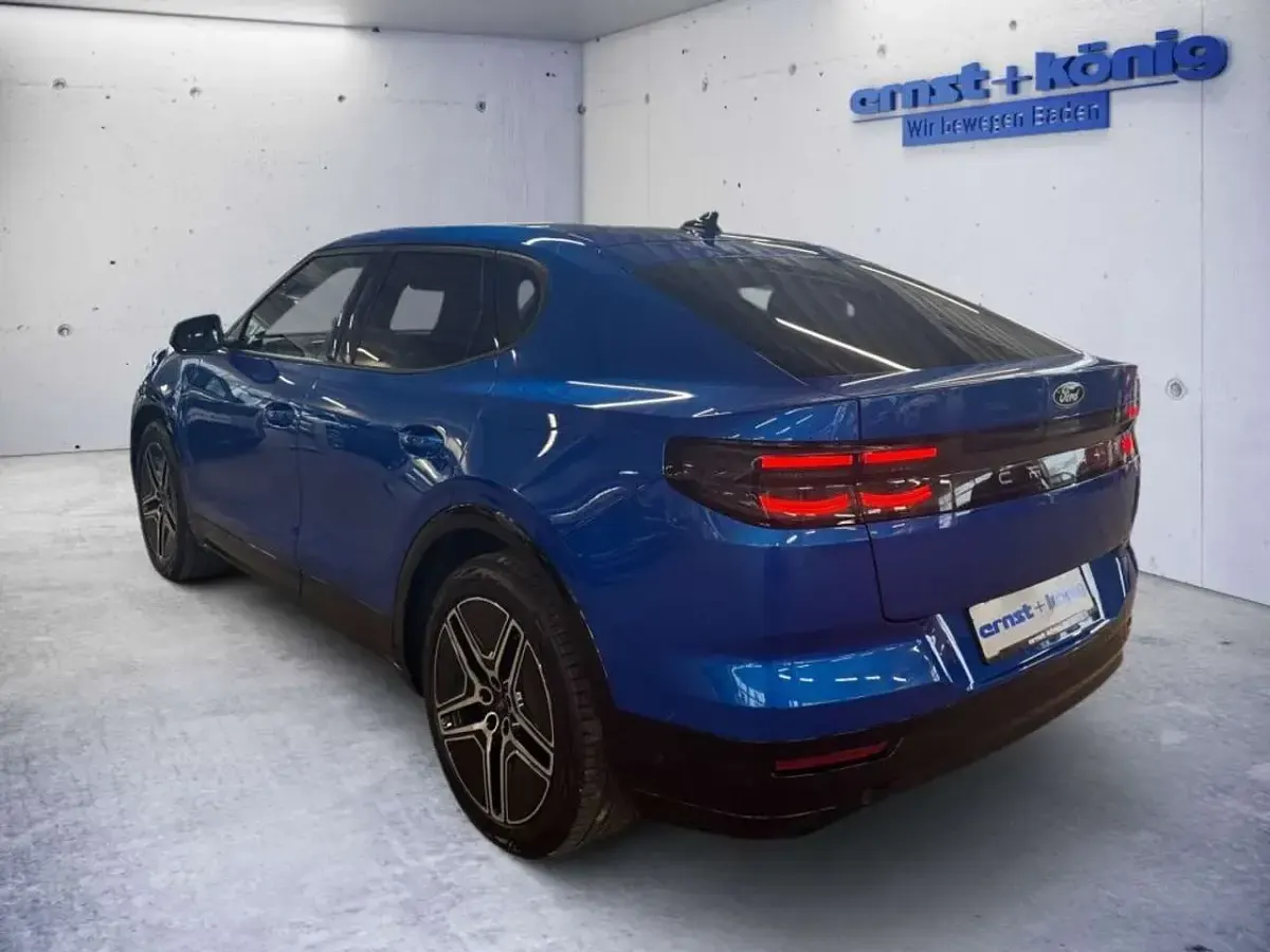 Gebraucht Ford Capri Premium 210 kW (286 PS) 2024 Blue my mind metallic SUV