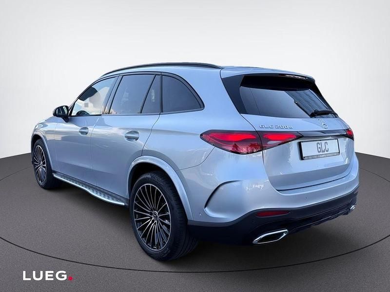 Gebraucht Mercedes GLC200 AMG 163 PS (119 kW) 2025 Silber SUV