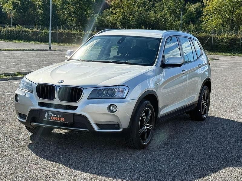Silber Gebraucht 2011 BMW X3 SUV | 11.999 € (Guter Preis) - Bild 1/4