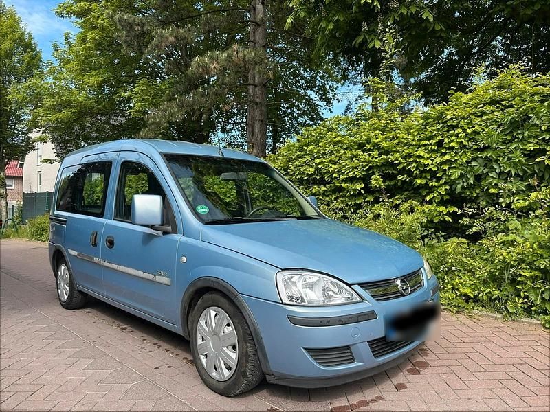 Usata Opel Combo 97 CV (71 kW) 2004 Andere farben Monovolume