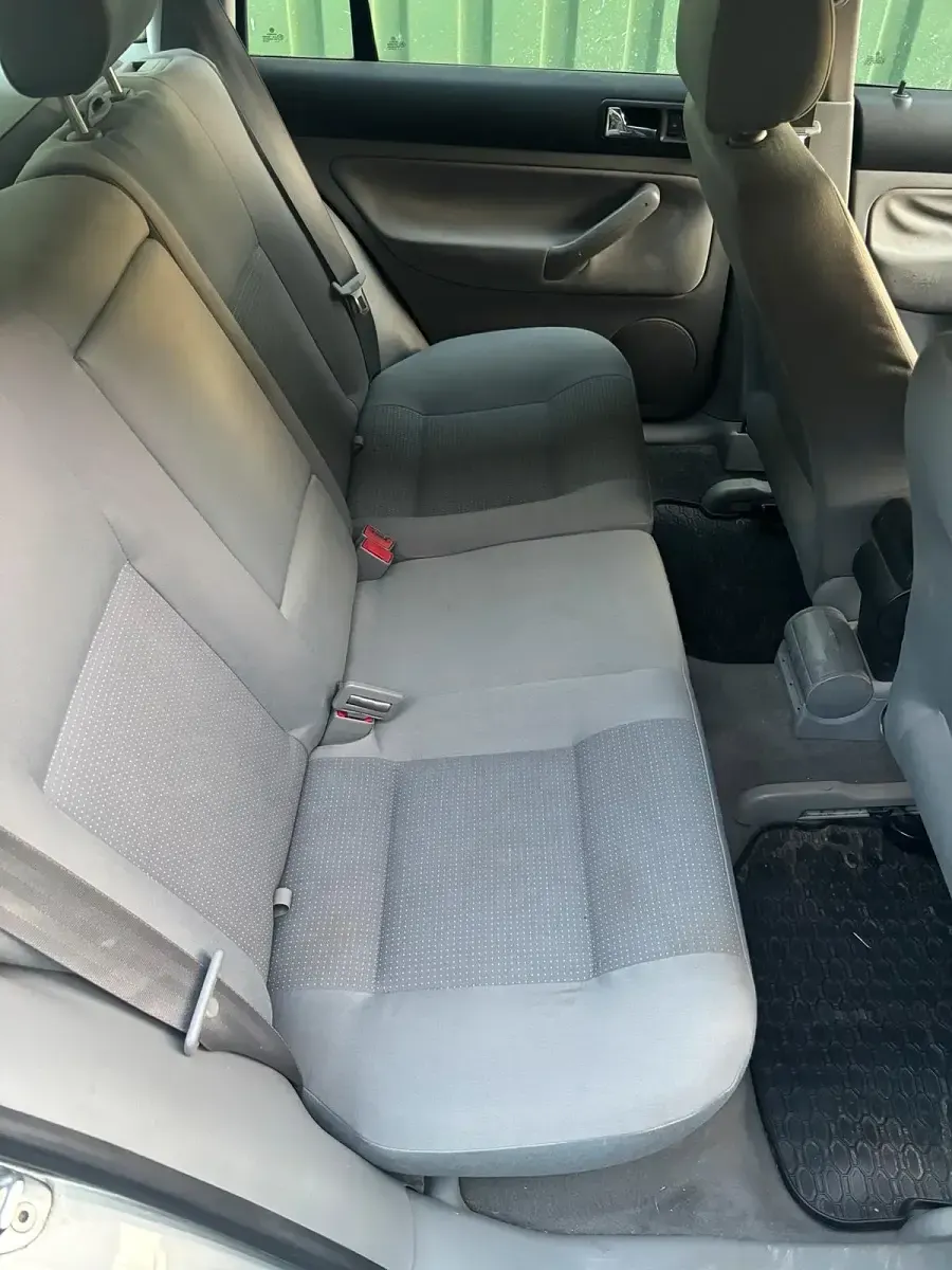 Gebraucht VW Golf IV 102 PS (75 kW) 2002 Silber Kombi