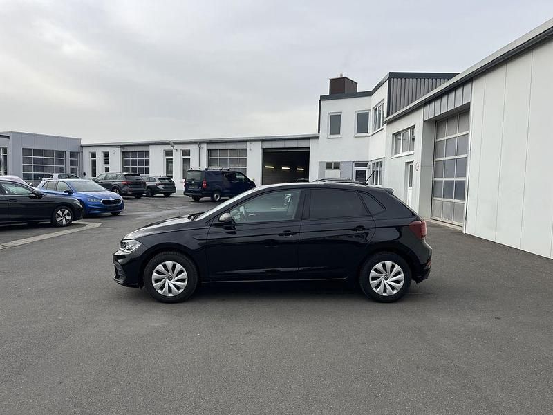 Gebraucht VW Polo Life 95 PS (69 kW) 2022 Schwarz Limousine