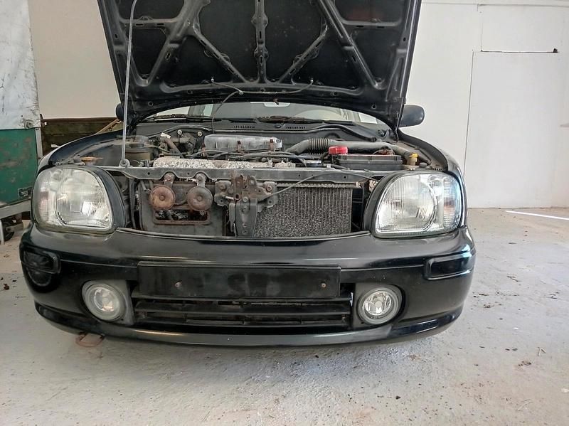 Schwarz Gebraucht 1998 Nissan Micra Kleinwagen | 390 € (Guter Preis) - Bild 1/4