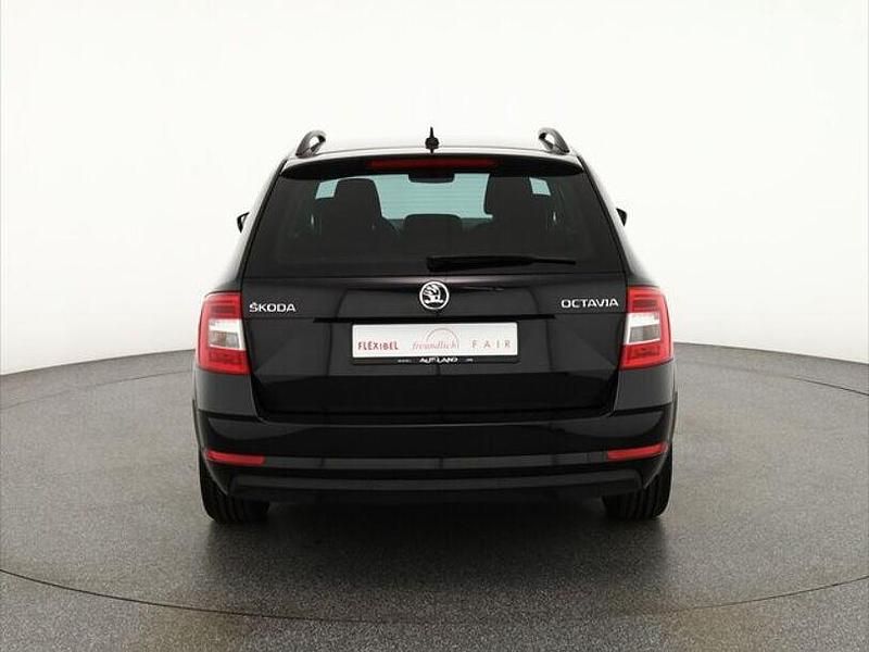 Gebraucht Skoda Octavia Soleil 150 PS (110 kW) 2020 Schwarz Kombi