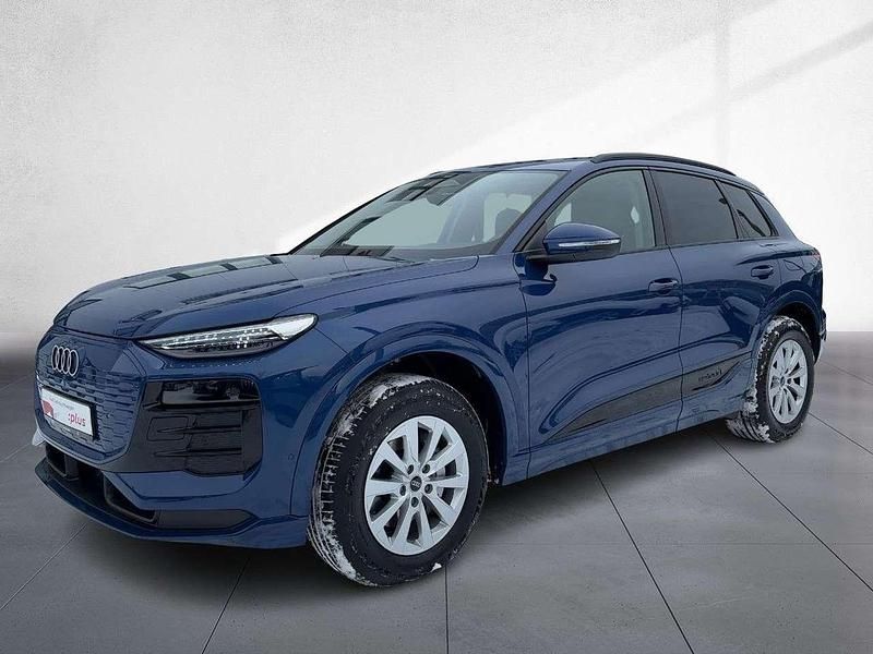 Gebraucht Audi Q6 e-tron Performance 185 kW (252 PS) 2025 Blau SUV