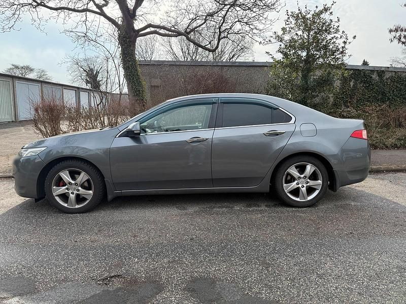 Gebraucht Honda Accord 150 PS (110 kW) 2012 Grau Limousine