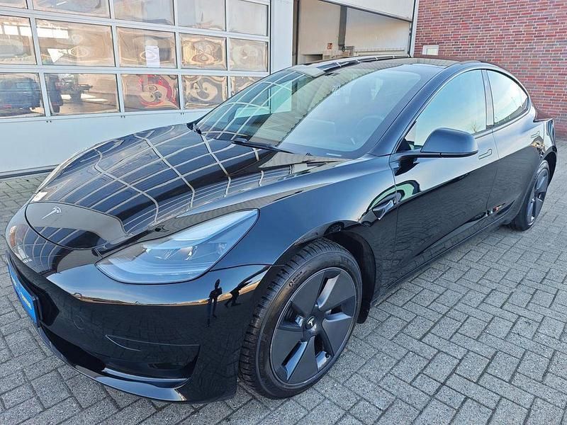 Gebraucht Tesla Model 3 Standard Range 208 kW (283 PS) 2022 Schwarz Limousine