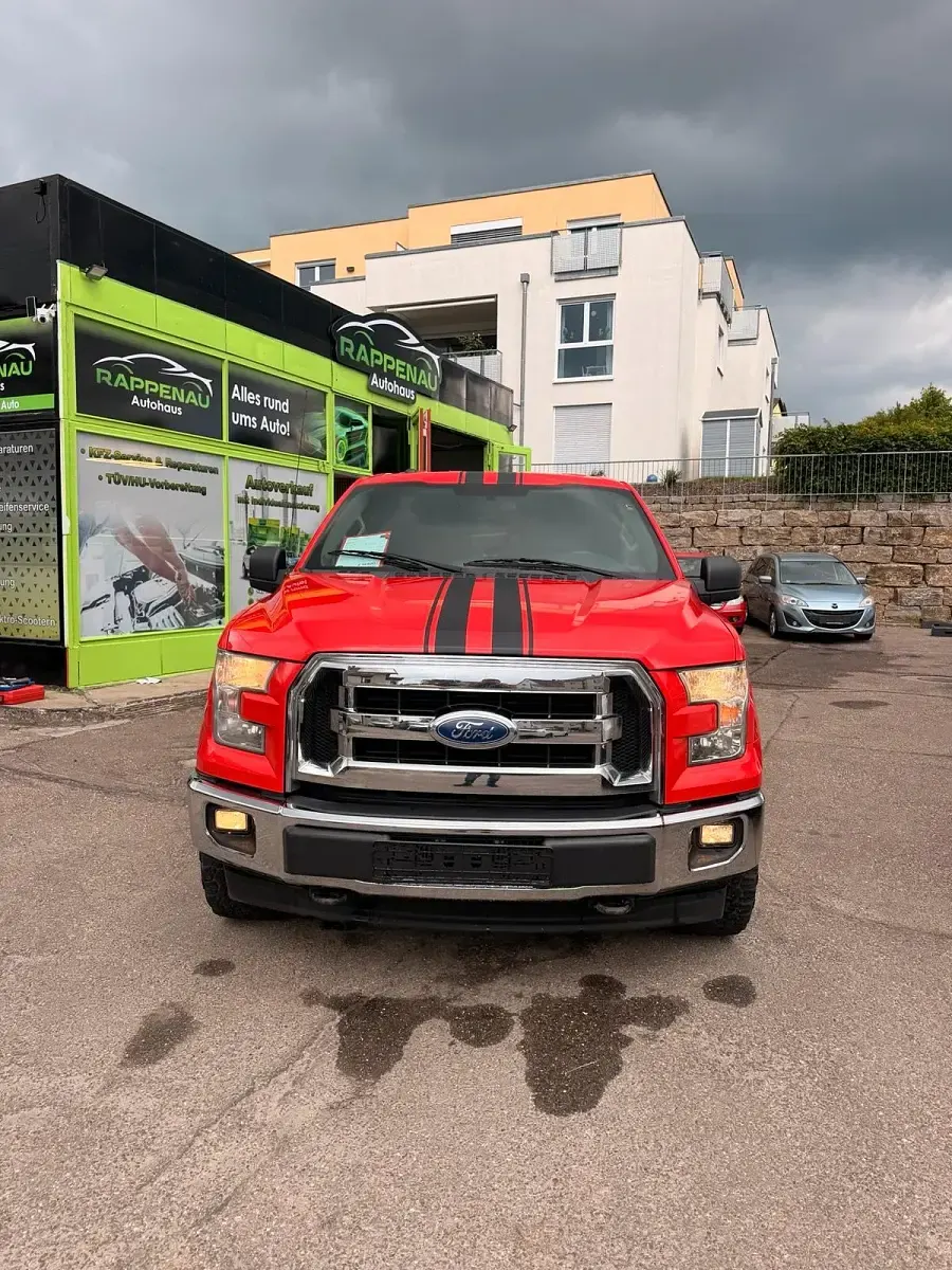 Gebraucht Ford F-150 XLT 299 PS (219 kW) 2015 Rot Pickup