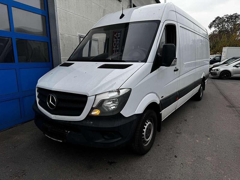 Gebraucht Mercedes Sprinter 163 PS (119 kW) 2018 Arktikweiss Van