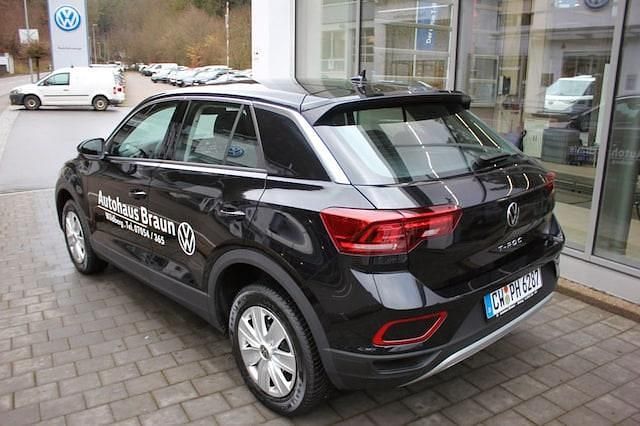 Gebraucht VW T-Roc Basis 110 PS (80 kW) 2022 SUV
