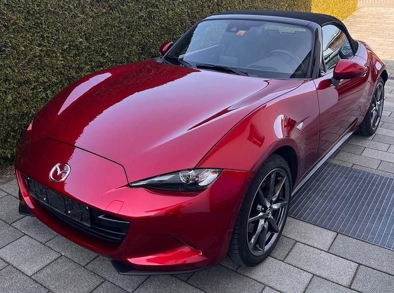 Gebraucht Mazda MX5 Exclusive-Line 184 PS (135 kW) 2019 Rot Cabrio