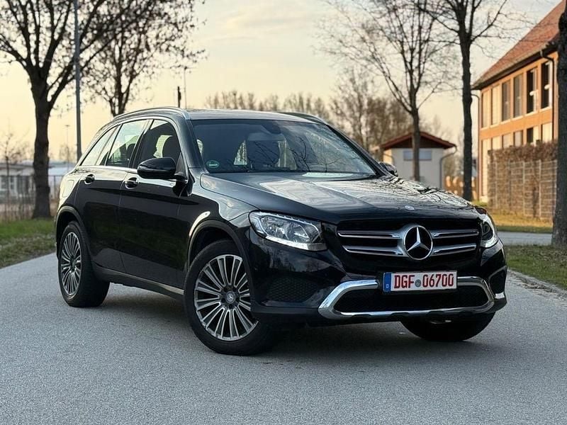 Gebraucht Mercedes GLC220 170 PS (125 kW) 2015 Schwarz SUV