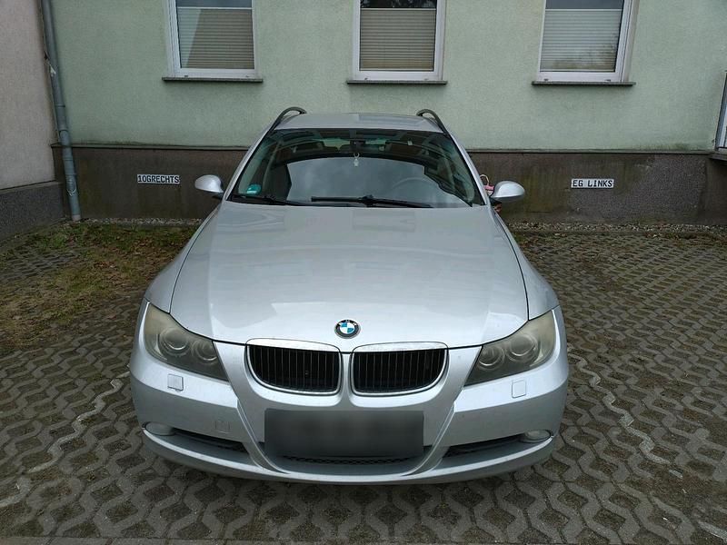Gebraucht BMW 320 150 PS (110 kW) 2006 Silber Kombi