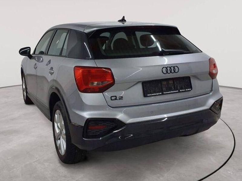 Gebraucht Audi Q2 Advanced 150 PS (110 kW) 2023 Silber SUV