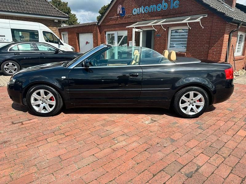 Gebraucht Audi A4 Cabriolet Sport 163 PS (119 kW) 2004 Schwarz Cabrio