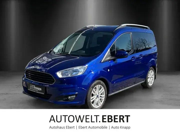 Indicblau Gebraucht 2017 Ford Tourneo Courier Titanium Van / Kleinbus | 12.450 € (Fairer Preis) - Bild 1/4