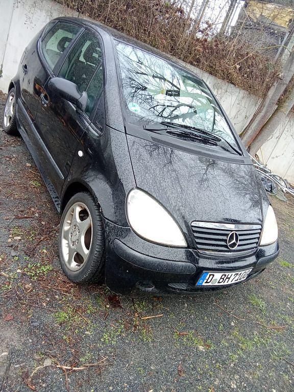 Gebraucht Mercedes A170 95 PS (69 kW) 2003 Schwarz Van / Kleinbus