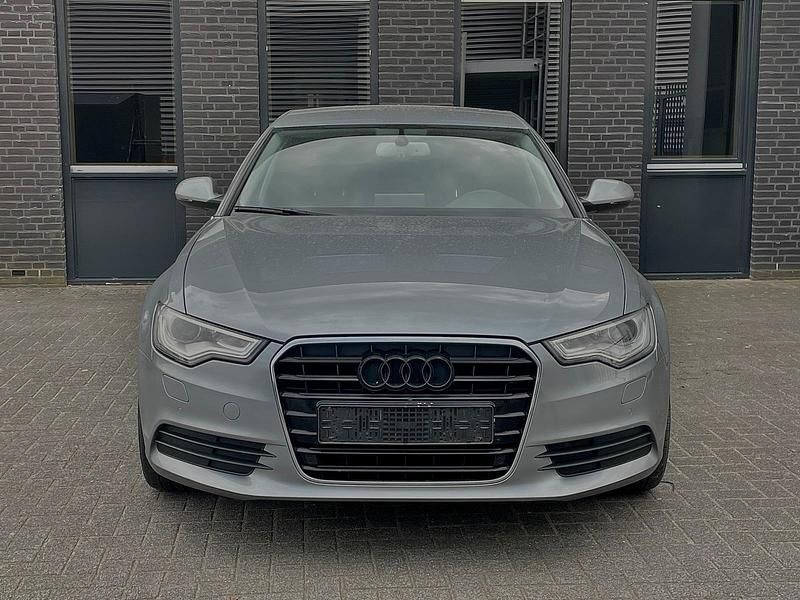 Gebraucht Audi A6 S-Line 204 PS (150 kW) 2011 Grau Limousine