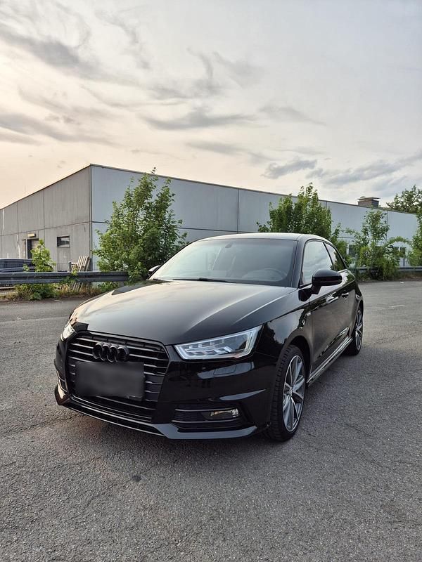 Schwarz Gebraucht 2016 Audi A1 Kleinwagen | 10.250 € (Etwas zu teuer) - Bild 1/4