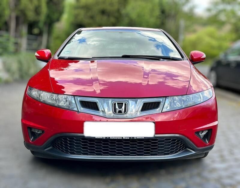 Rot Gebraucht 2010 Honda Civic Limousine | 4.999 € (Fairer Preis) - Bild 1/4