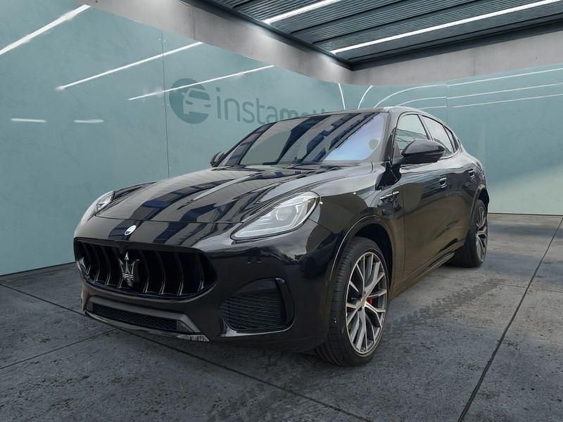 Schwarz Gebraucht 2024 Maserati Grecale SUV | 81.699 € - Bild 1/4