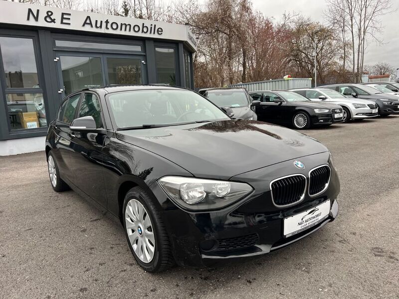 Schwarz Gebraucht 2012 BMW 114 Sport Line Kleinwagen | 6.390 € (Guter Preis) - Bild 1/4