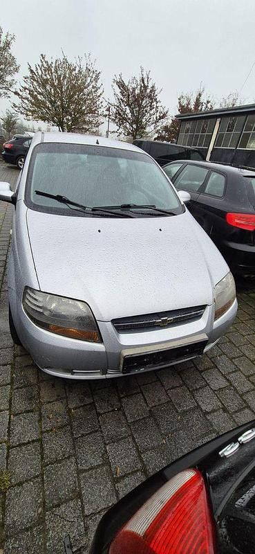 Gebraucht Chevrolet Kalos 72 PS (52 kW) 2005 Silber Kleinwagen