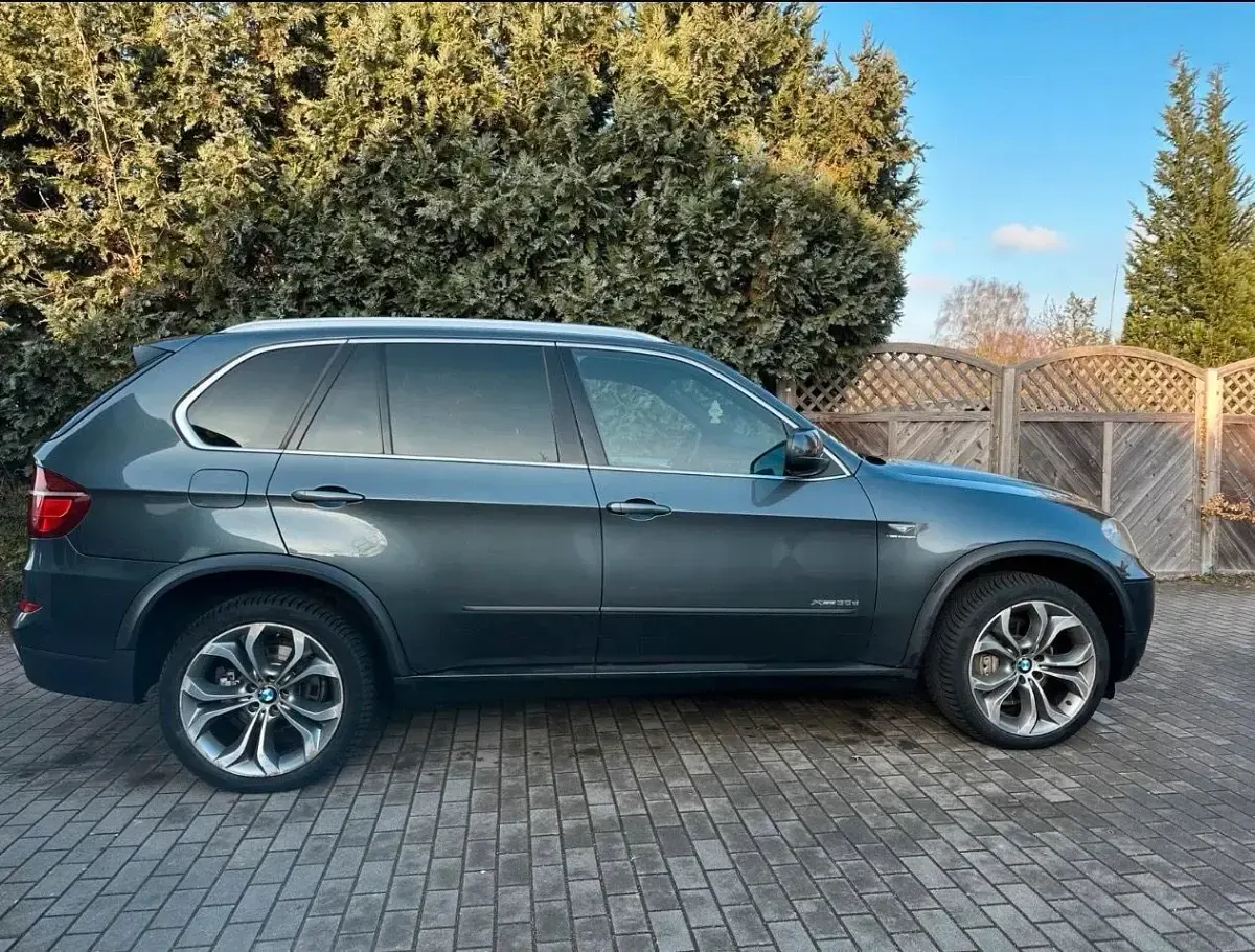 Gebraucht BMW X5 245 PS (180 kW) 2011 Grau SUV