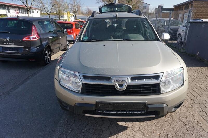 Gebraucht Dacia Duster Prestige 105 PS (77 kW) 2012 Grau SUV