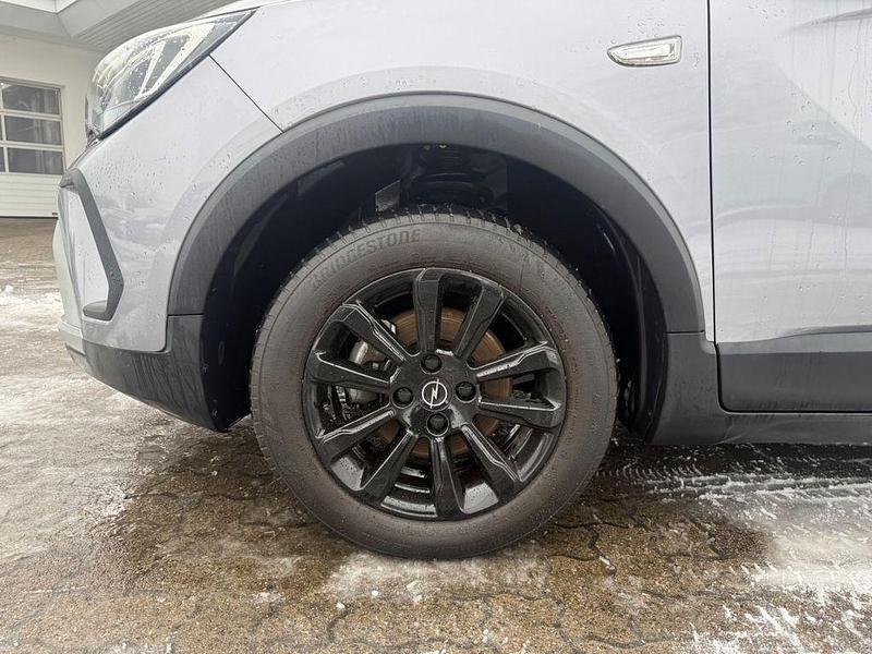 Gebraucht Opel Crossland Elegance 131 PS (96 kW) 2022 Grau SUV