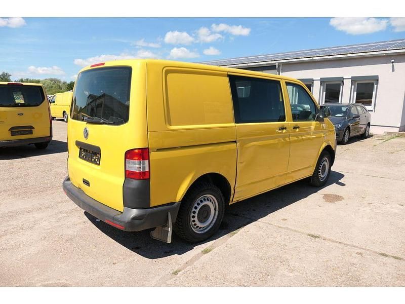 Gebraucht VW Transporter 84 PS (61 kW) 2014 Ginstergelb r1032 Van