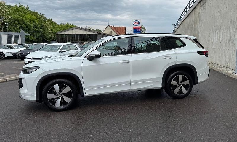 Gebraucht VW Tayron Life 150 PS (110 kW) 2025 Weiß SUV