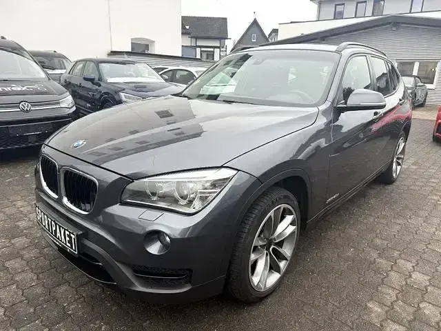 Gebraucht BMW X1 Sport Line 184 PS (135 kW) 2013 Grau SUV