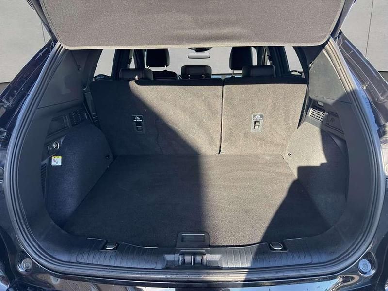 Gebraucht Ford Kuga ST-Line X 150 PS (110 kW) 2024 Schwarz SUV