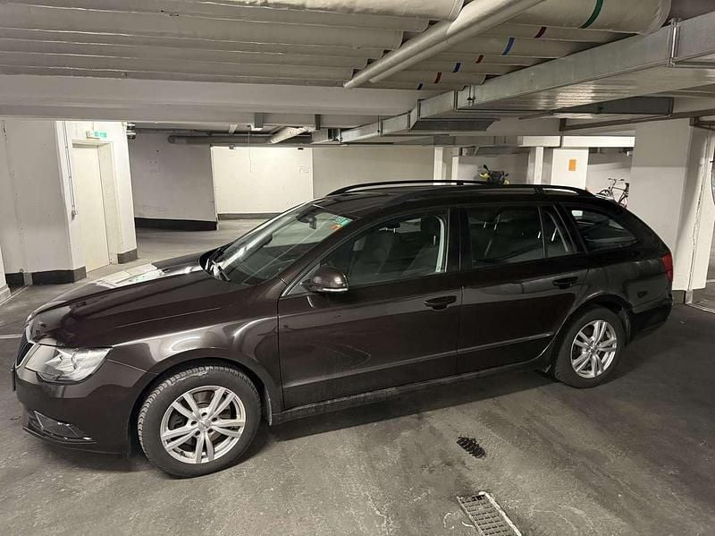 Gebraucht 2014 Skoda Superb Ambition Kombi | 7.750 € (Guter Preis) - Bild 1/4