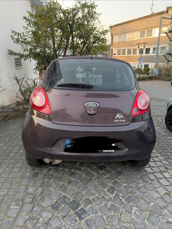 Gebraucht Ford Ka 69 PS (50 kW) 2010 Braun Kleinwagen
