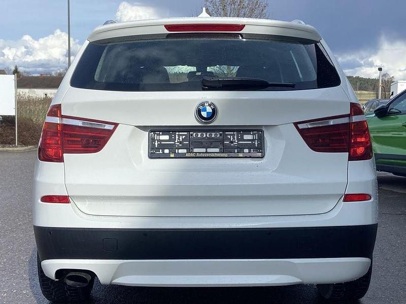 Gebraucht BMW X3 143 PS (105 kW) 2013 Weiß SUV