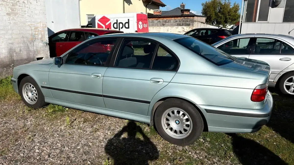 Gebraucht BMW 520 150 PS (110 kW) 1999 Grün Limousine