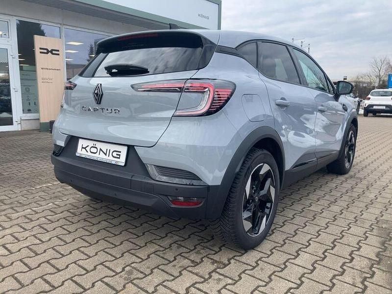 Gebraucht Renault Captur Techno 91 PS (66 kW) 2024 Grau SUV