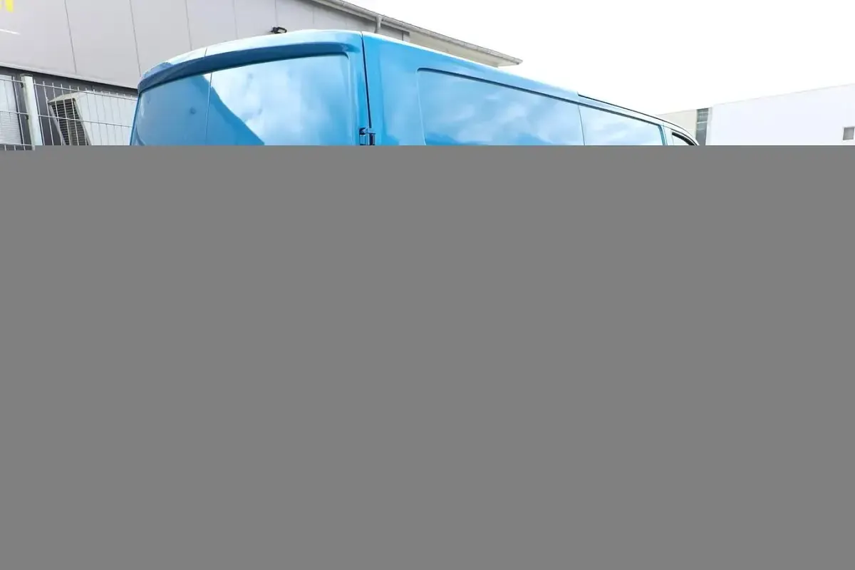 Neu Ford Transit Custom Trend 170 PS (125 kW) 2025 Moondust silver metallic Van